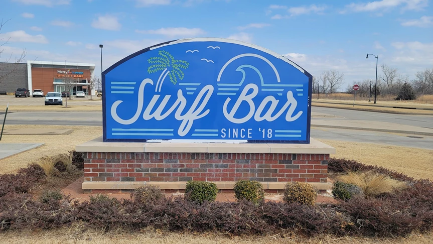 Monument Signs | Restaurants & Foodservice
